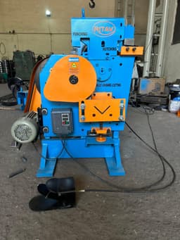 RIW-8 Mechanical Iron Worker thumbnail 3